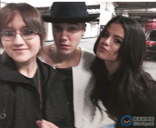 贾斯汀·比伯豪车被撞或将在女友生日求婚(图)