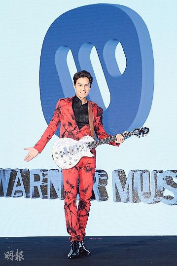 吴克羣拒提女友何超莲:3年内肯定不会恋爱结婚