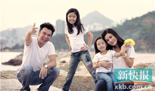 �����������½�Ȣ������������������Ů����ͼ��