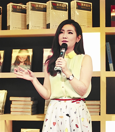 Selina�����ˣ���ʱ��ÿ��������������ڣ�ͼ��