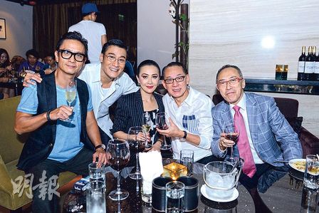 ���������һ���̨����׷���ٱ���ף�����ݣ�ͼ��