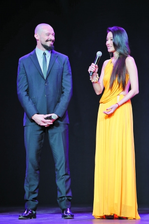 ��俲������ɼң�̸���о�ѹ������������ͼ��