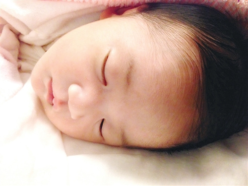 ������ɹ��Ů���ձ����°ͼ����ò�ưְ֣�ͼ��