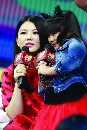 李湘不愿女儿进入演艺圈承认准备生二胎(图)