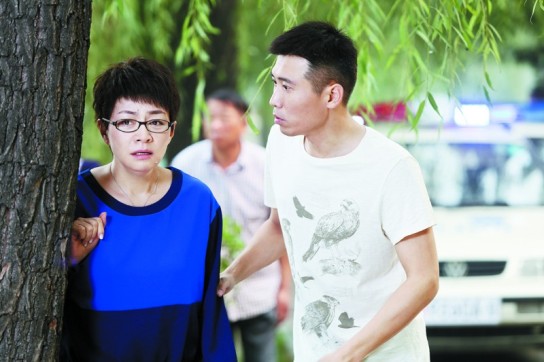 �ε������������һ�����飺Ϊż���ϴ����Ȧ