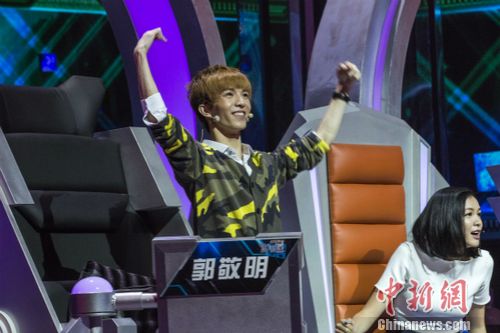 ���������Բʷ��ϡ���֪���������Ԫ��ǹ��ս