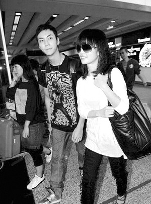 �س�ΰ���밢Sa����¼��Ŀ�տڲ�̸Ů�ѣ�ͼ��