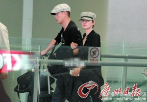 ���������P����װ���ֳ��ֱ����ɿ����뾵��ͼ��