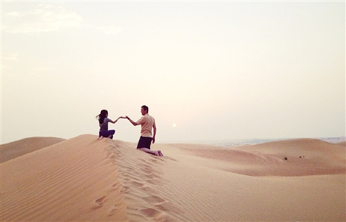 �����������Ů�ѳ���ɳĮǣ�ֳ�����ܰ��ͼ��