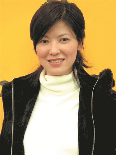 陈明真怀上双胞胎丈夫为著名音乐人季忠平图