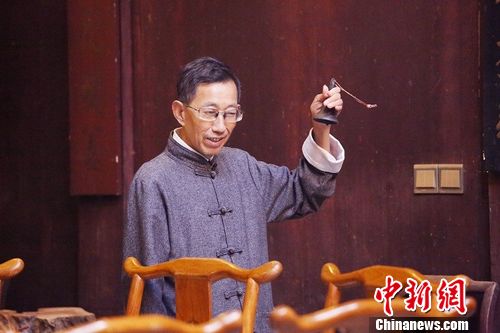 《一年级》回应“戒尺打学童”争议:家长完全理解