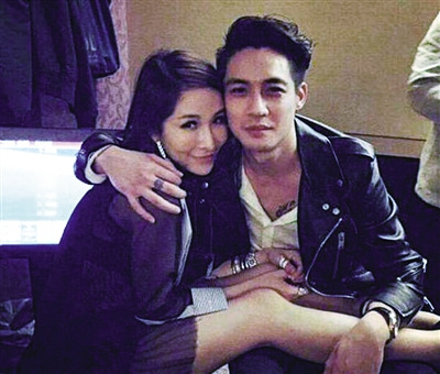 萧亚轩与新男友亲密合影曝光 网友:两人好配(图)