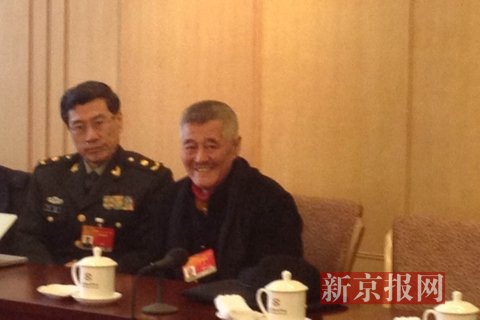 赵本山:提案农村文化建设今年春节过得很轻松(图)