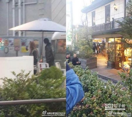 �ܽ�������ͬ���ձ�Ů��С��΢͹�ɻ��У�ͼ��