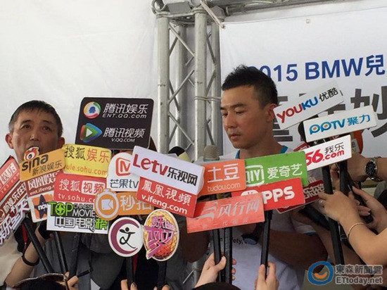 好友:周杰伦问怀孕妻子“要不要去打篮球”