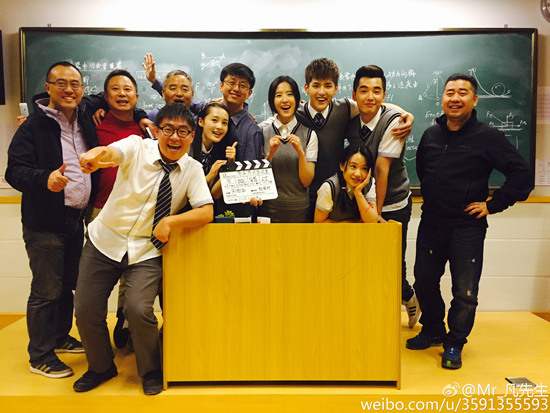 ���ෲ������ƴ�У����Ӱ���ޡ���ֵ��������ͼ��