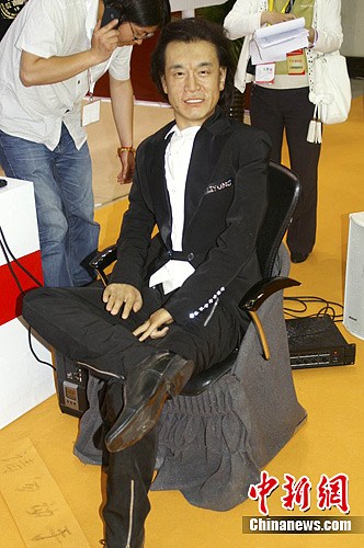 ��ӽ�����뿪�����ڣ��Ҿ���һ����ͨ��������