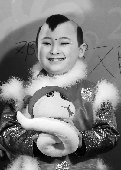 众星悼念春晚福娃邓鸣贺将于今日下午入葬图