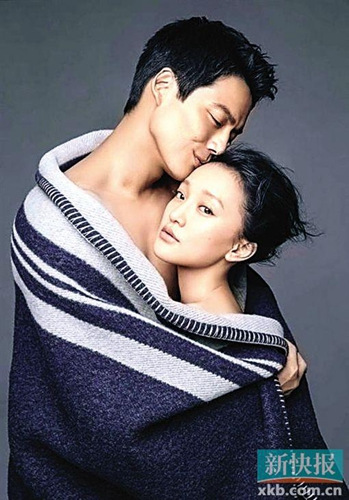 周迅与老公相拥拍照赞对方充满正能量图