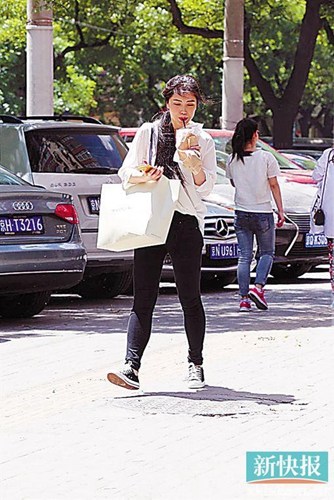 ��������������ͷ���촩�׳���ͷ�����ң�ͼ��