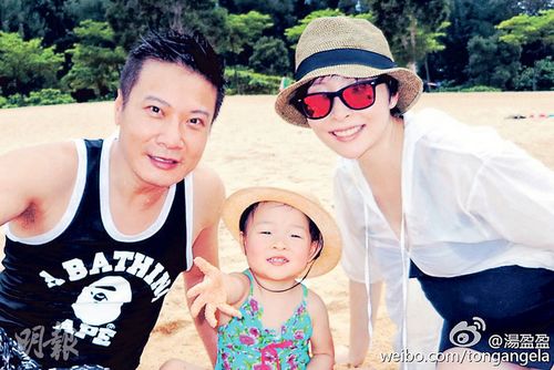 ��ӯӯͦ������˺�̲��ˣǮ���ֺ�ˮ�и߾�Ů��