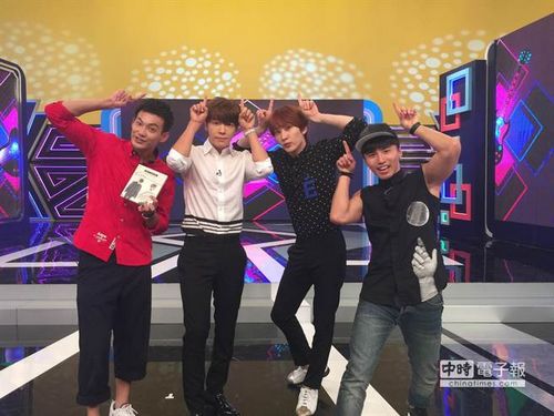 SJ银赫曾在洗澡时遭东海整蛊:还被拍了照片(图)