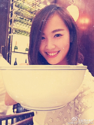 ����ǿ����ɹ���վٴ���¶΢Ц��ͼ��