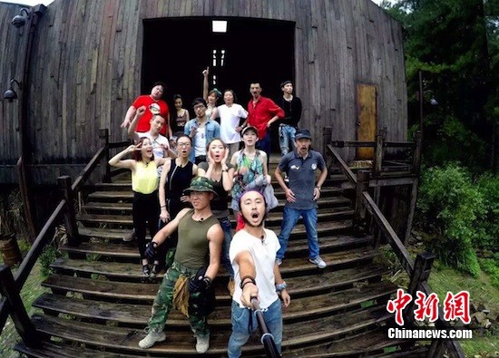 ������15������սҰ�����������γ�ȫ��Χ���ȳ�