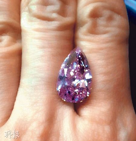 ��֮��ɹ��ֵǧ���ɫ���걻�²���½�����ͼ��