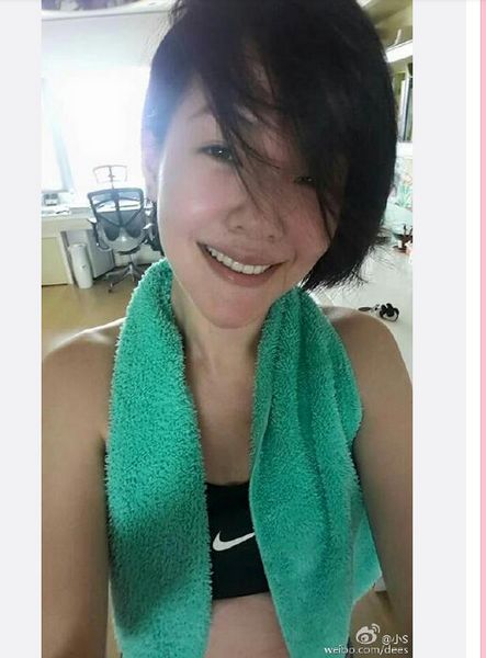 СSɹ�����մ��˶��²����Ϲ���ɫë����ͼ��