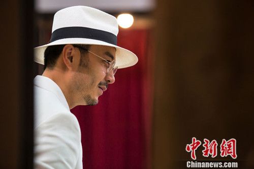 ��ż�����ˡ�����չȫ�ܱ������ѣ������Ϲ�