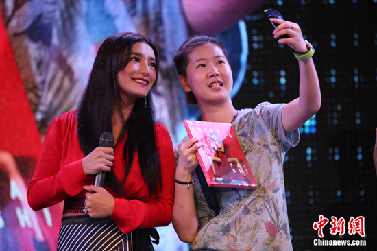 ���ѱ���ĸҪ��μ����׽�ӳ�ش�Ӧ����Ů�ѣ�ͼ��