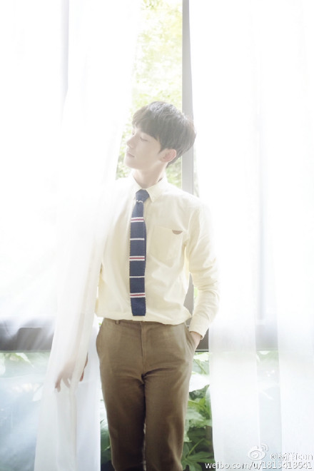 ����ɹ����˧����������װ���������£�ͼ��