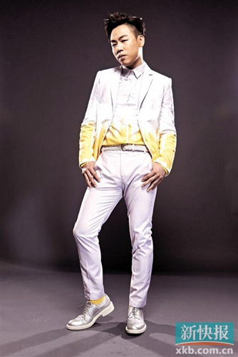 胡彦斌被曝是“花心男”追求郑爽时与嫩模交往(图)