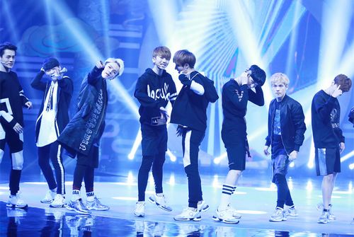 《星动亚洲》主题曲《TopNow》首发(图)