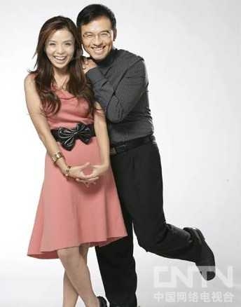 央视前主持人王志写书复出 回忆与朱迅感情(图)