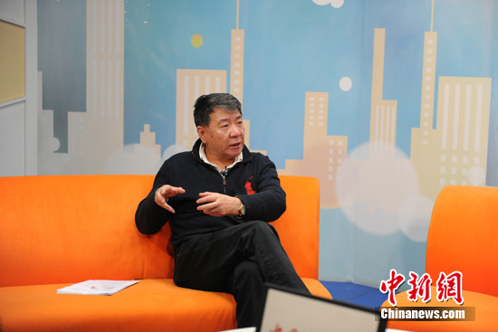 郑晓龙拒与劣迹艺人合作:若对方改了,应该给机会