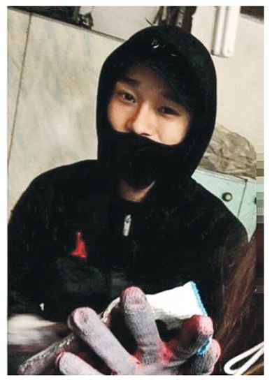 EXO��Ա��������������Ϊƶ����ͥ��ú̿��ͼ��