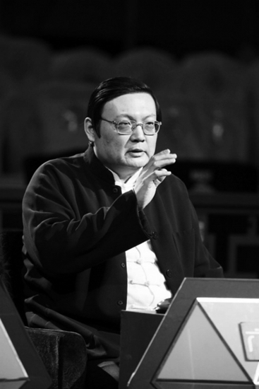 梁宏达谈央视春晚“是非”:承载太多不该承载的东西