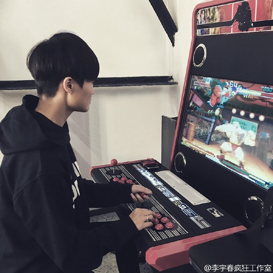 �������Ϸ�۾��������ѣ������Ů�ÿᣨͼ��