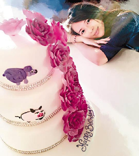 章子怡庆生继女送生日贺卡两人似相处融洽(图)