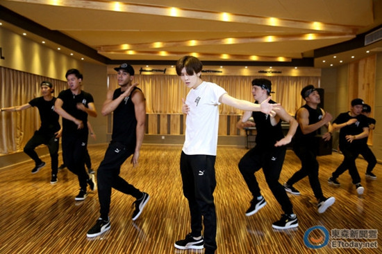 ¹���ݳ�����Ʊ15��������˿��̾����ɵ�ˣ�ͼ��