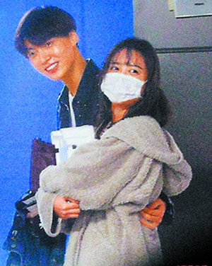 “千颂伊弟弟”谈恋爱?安宰贤与具惠善