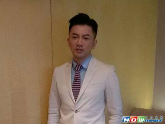 �������Ӧ��־���������飺�Һ�����¡û���ָо�