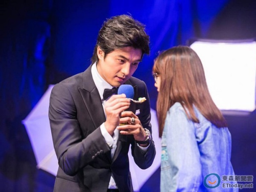 �ؾ������12��˧���������⡰̨���һ���С�