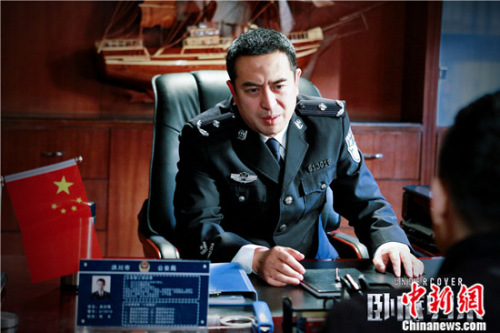 ���Ե׹������а�������ȼ�鷢����Ѫ����Ӣ����