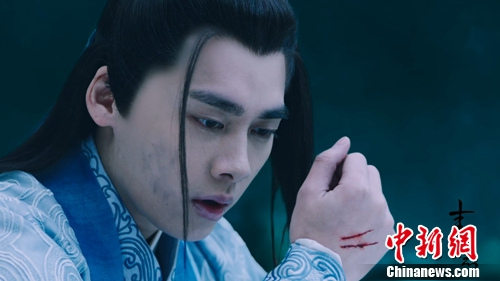 李易峰《青云志》不惧挑战无实物表演获好评