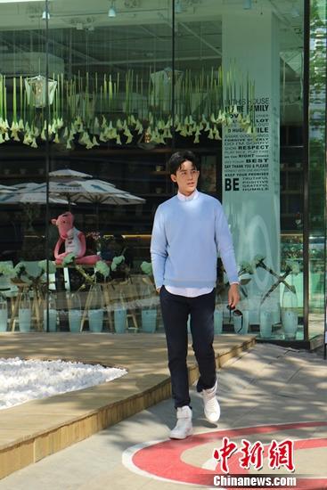 ����ϣ���Ļ����ع�ů����Ϣ����������Ȼ