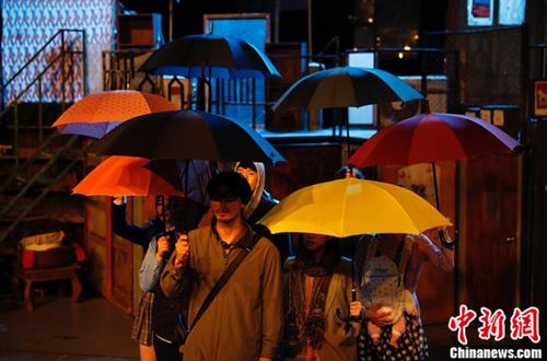 ���־硶ϴ�·������İ��ھ������Ļ