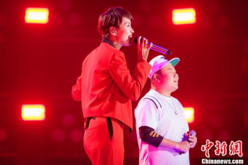 惊艳版《胆小鬼》大获好评《不凡的改变》佳作不断